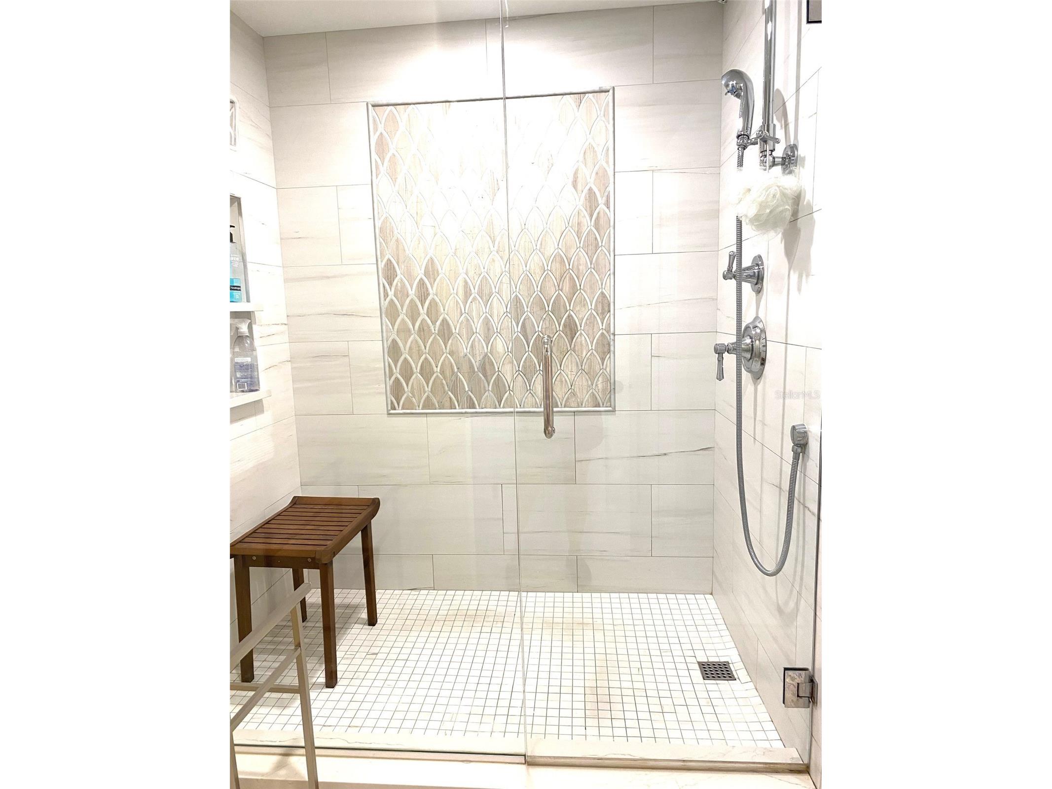 2675 Gulf Of Mexico Drive #302 Longboat Key FL 34228 A4678270 image10