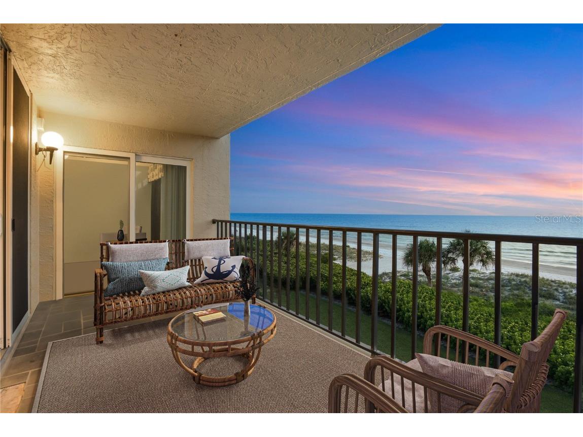 2675 Gulf Of Mexico Drive #304 Longboat Key FL 34228 A4581653 image1