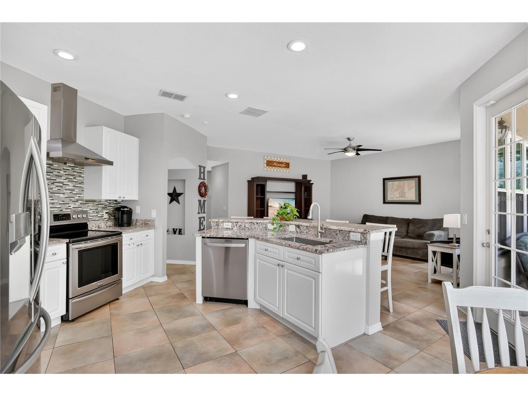 2675 Running Springs Loop Oviedo FL 32765 O6408052 image2