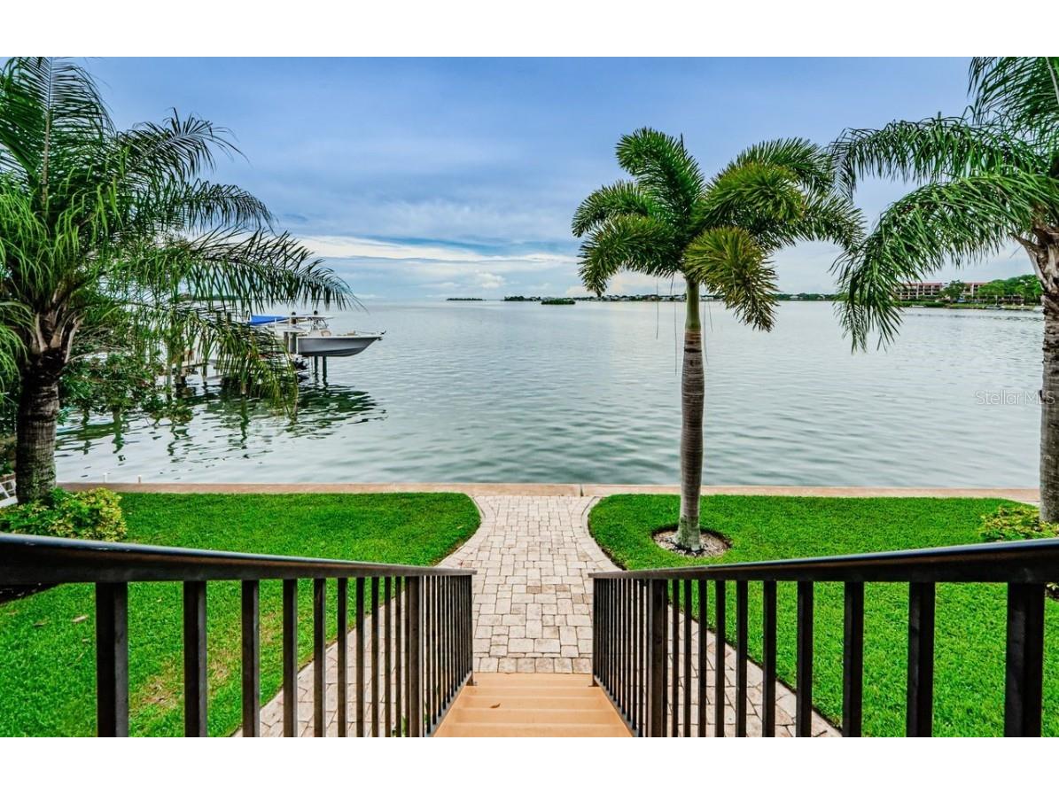 2675 St Josephs Drive E #D Dunedin FL 34698 - ST JOSEPH SOUND/GULF OF MEXICO T3396104 image1