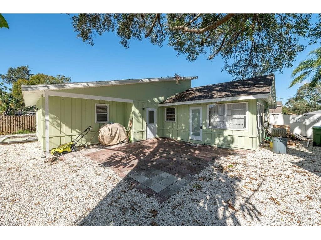 2676 Martin Street Sarasota FL 34237 A4693424 image36