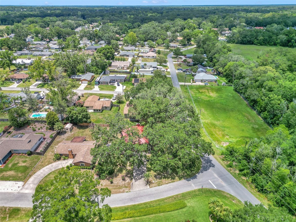 2676 SE 52nd Avenue Ocala FL 34480 OM704489 image40