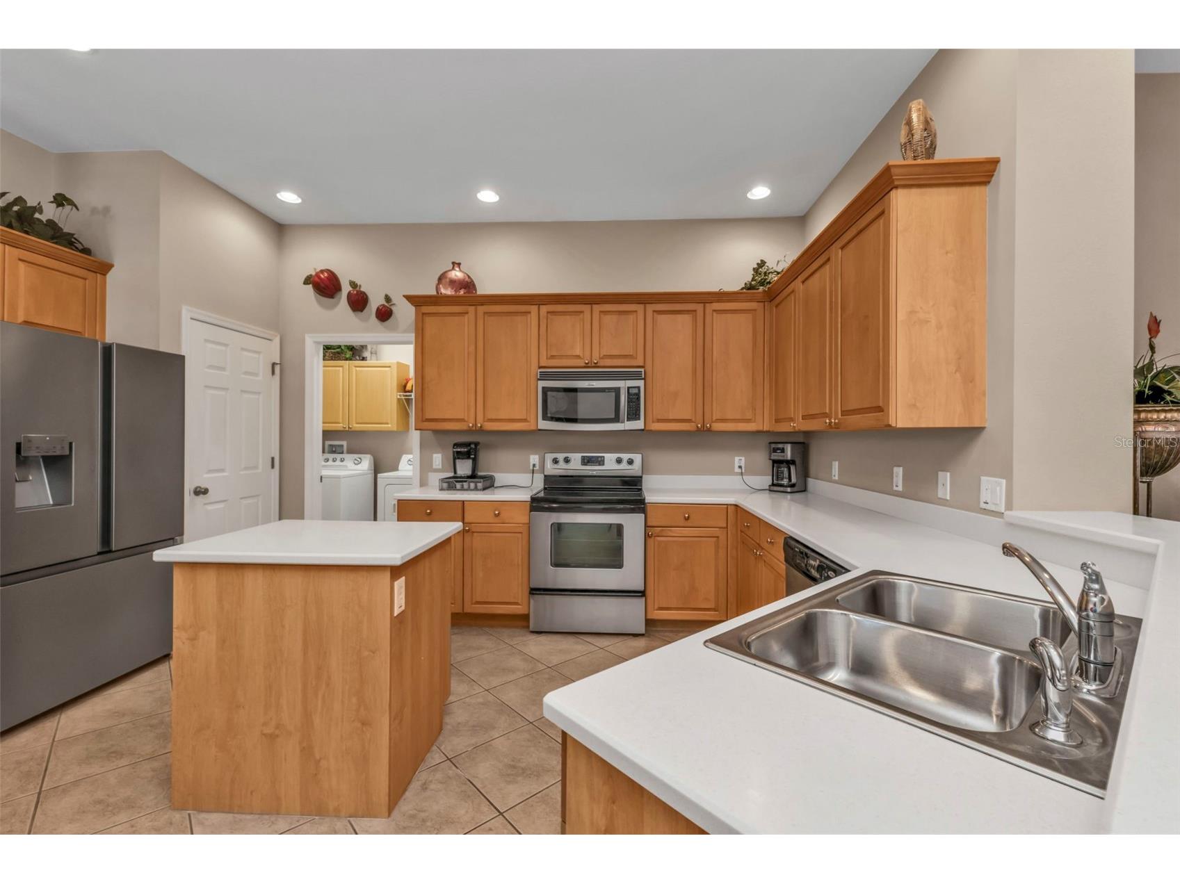 2676 Wax Myrtle Court Port Charlotte FL 33953 C7515857 image6