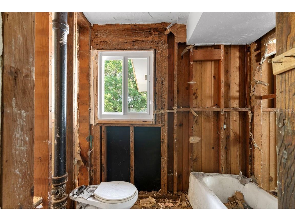 2677 Martin Street Sarasota FL 34237 C7507945 image16