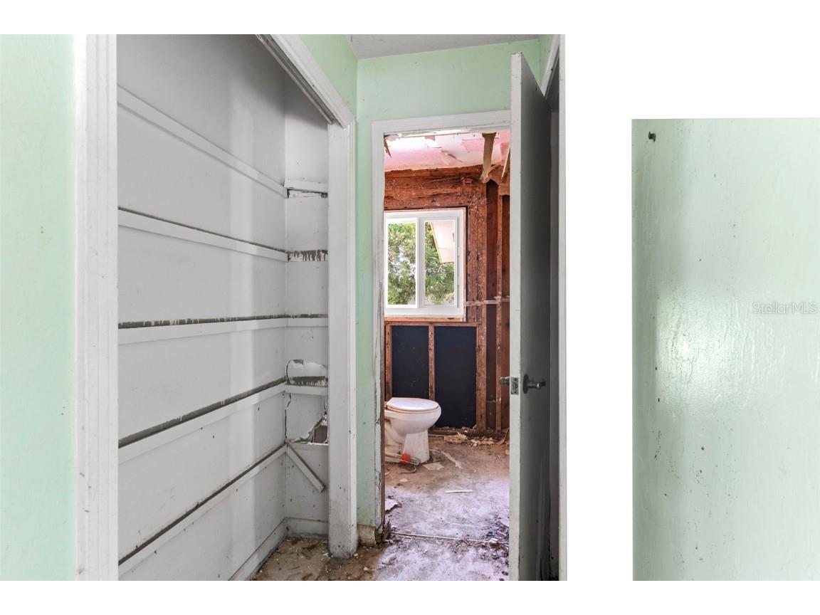 2677 Martin Street Sarasota FL 34237 C7507945 image17