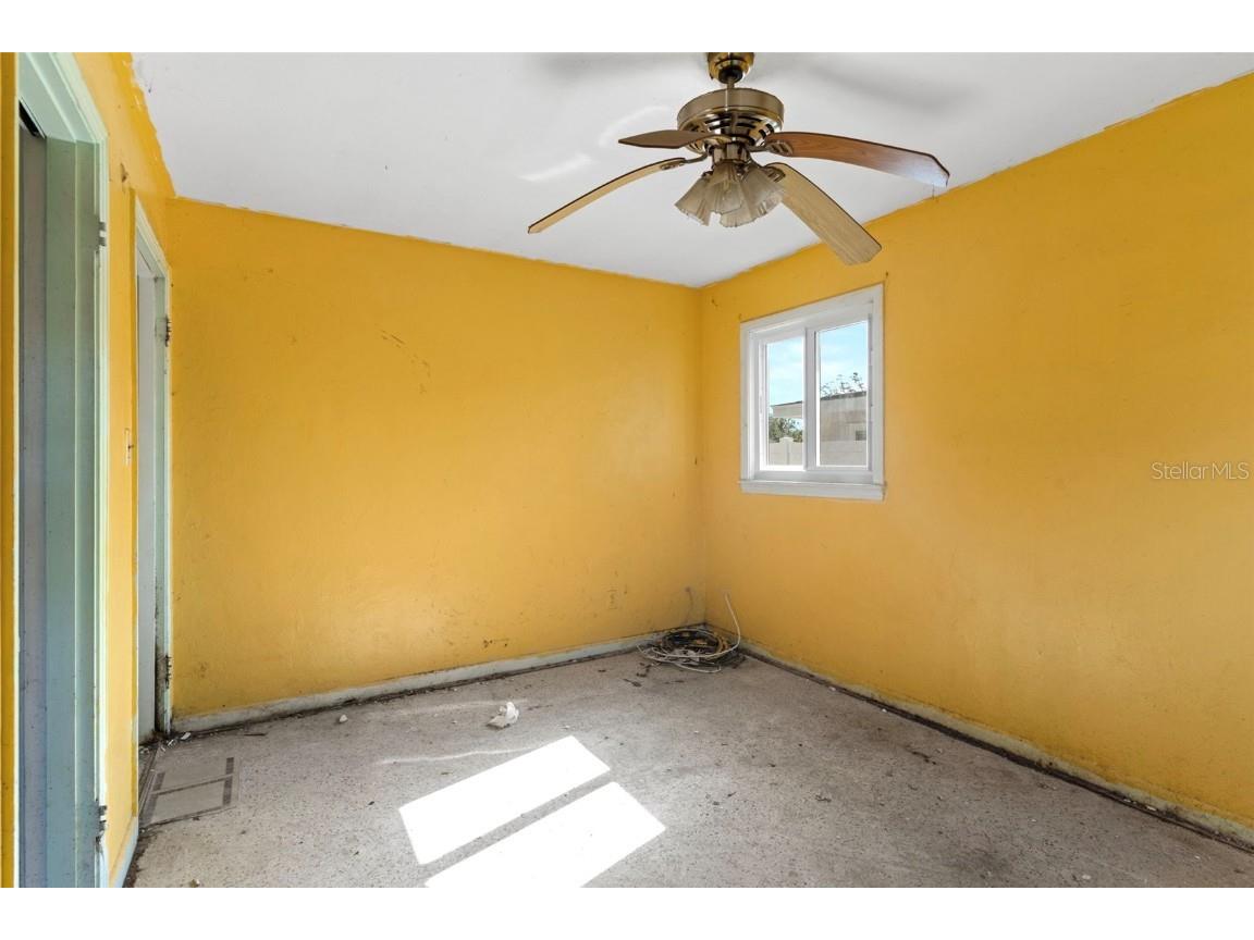 2677 Martin Street Sarasota FL 34237 C7507945 image23