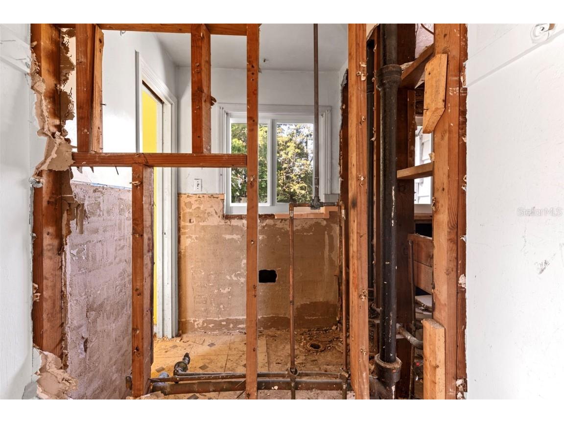 2677 Martin Street Sarasota FL 34237 C7507945 image25