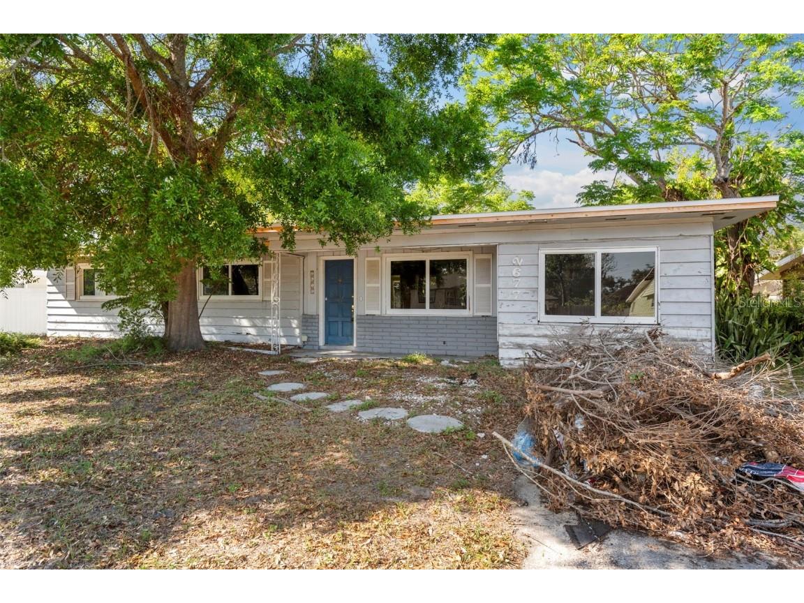 2677 Martin Street Sarasota FL 34237 C7507945 image3