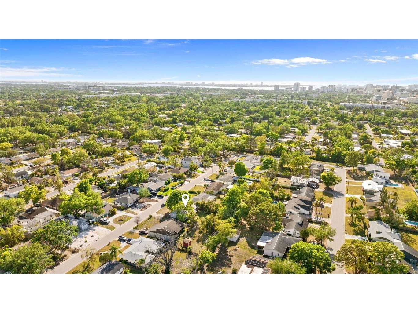 2677 Martin Street Sarasota FL 34237 C7507945 image37