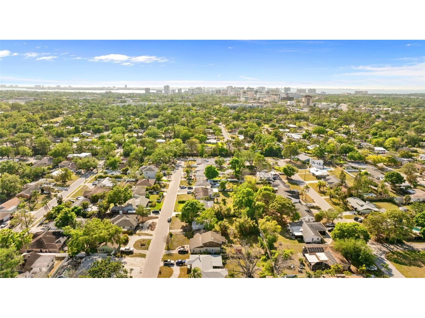 2677 Martin Street Sarasota FL 34237 C7507945 image38