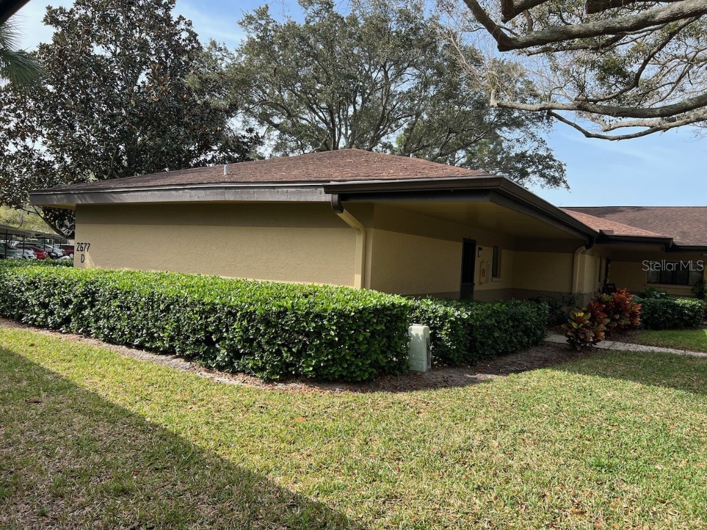 2677 Sabal Springs Circle #101 Clearwater FL 33761 U8231492 image1