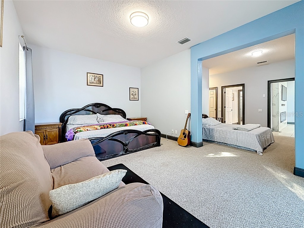 2679 Lakebreeze Lane S Clearwater FL 33759 TB8457253 image20