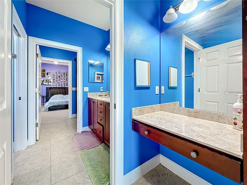 2679 Lakebreeze Lane S Clearwater FL 33759 TB8457253 image39