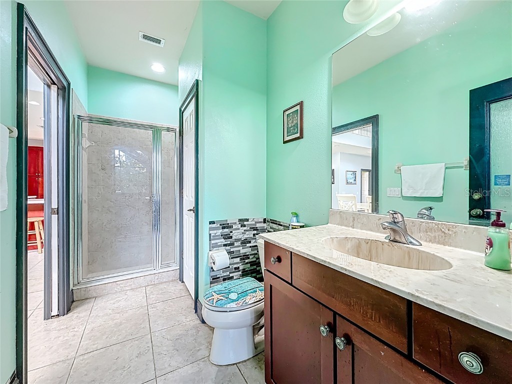 2679 Lakebreeze Lane S Clearwater FL 33759 TB8457253 image52