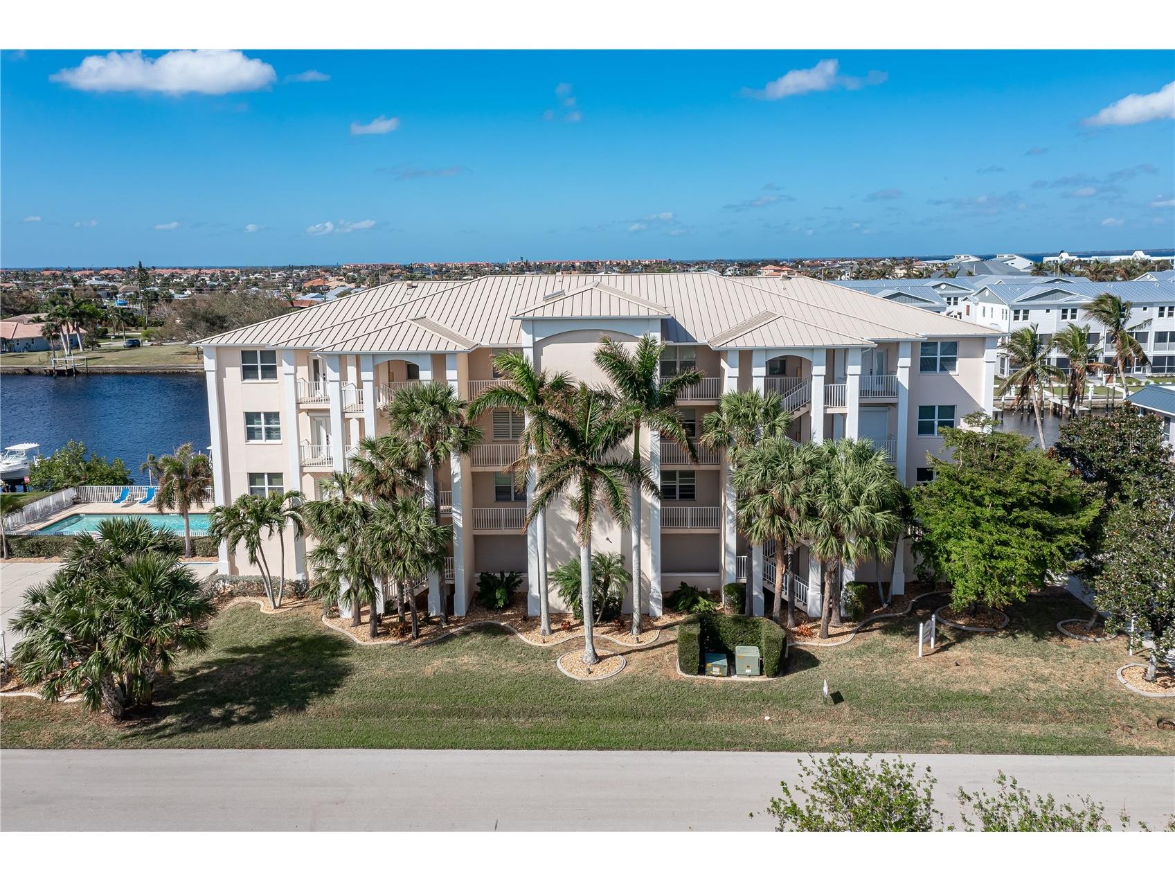 268 Lewis Circle #132 Punta Gorda FL 33950 C7515050 image16