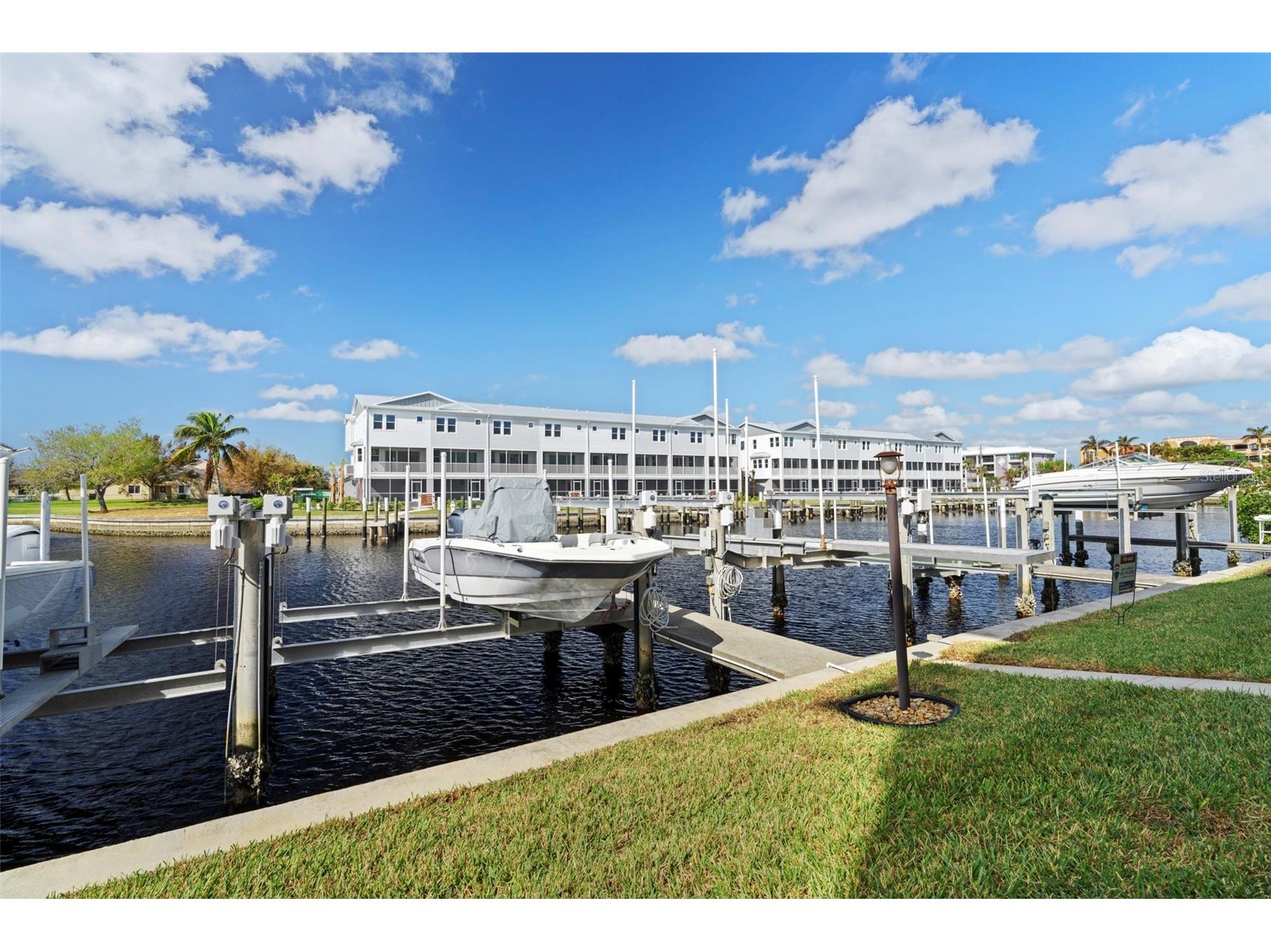 268 Lewis Circle #132 Punta Gorda FL 33950 C7515050 image6