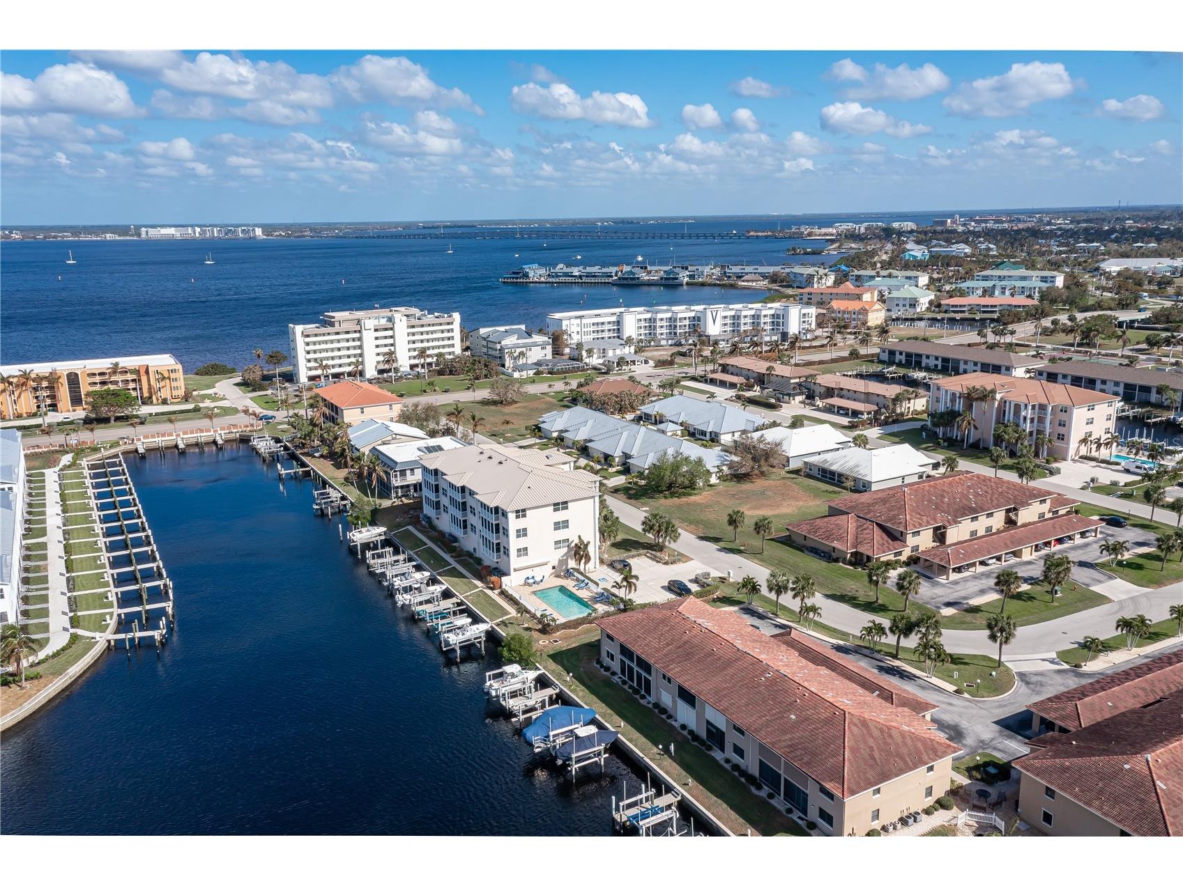 268 Lewis Circle #132 Punta Gorda FL 33950 C7515050 image75