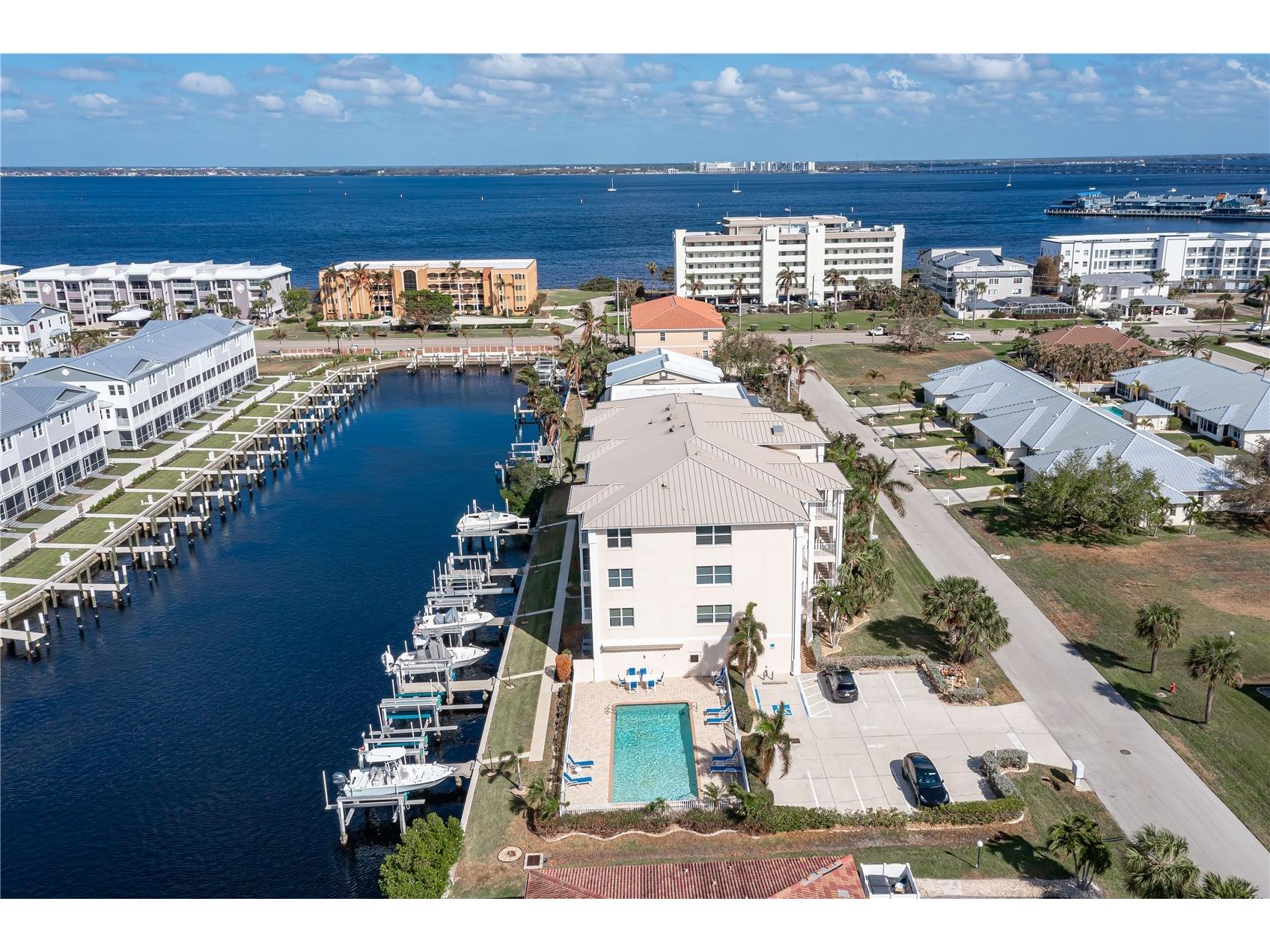 268 Lewis Circle #132 Punta Gorda FL 33950 C7515050 image77