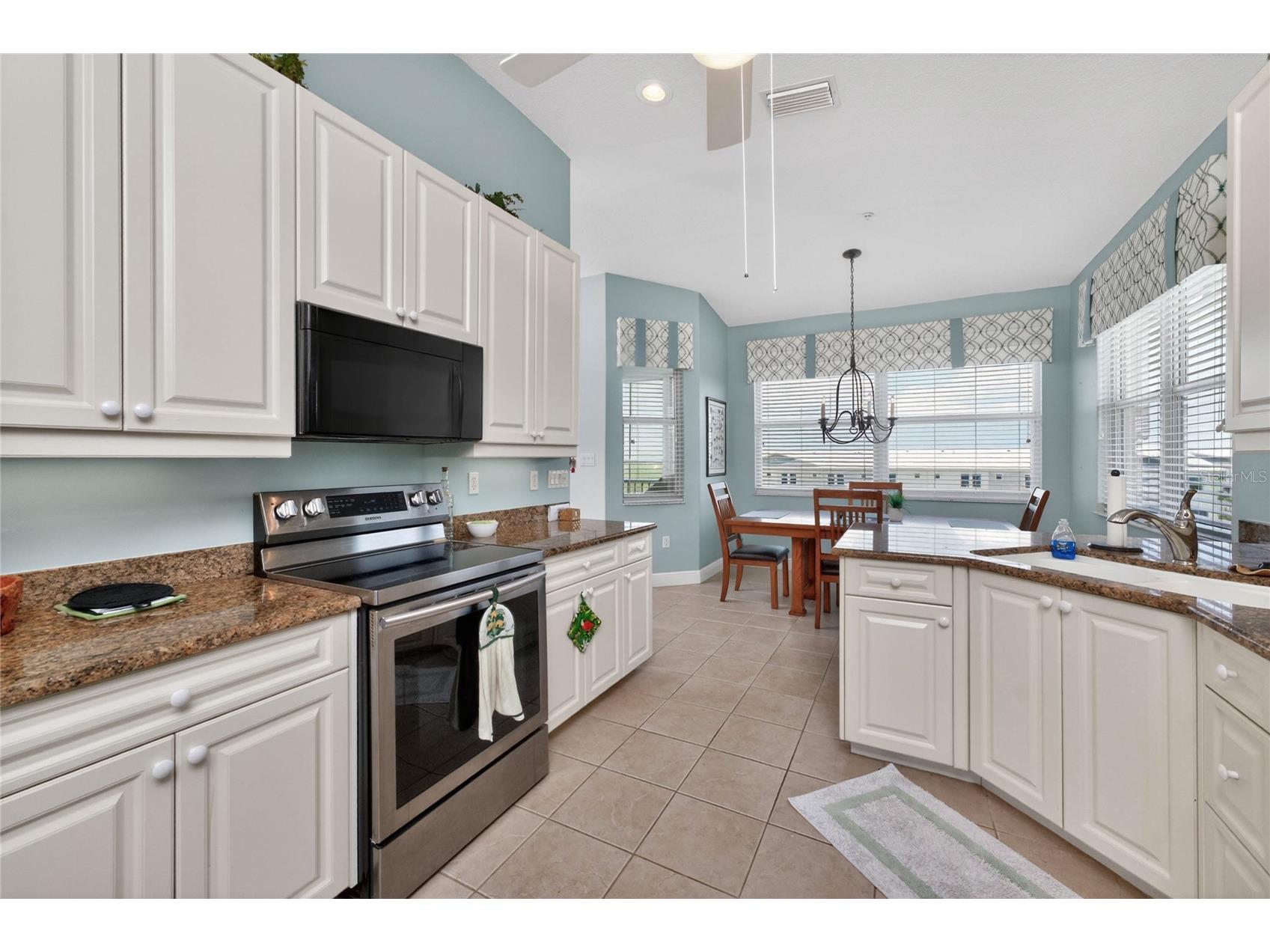 268 Lewis Circle #143 Punta Gorda FL 33950 C7526564 image19