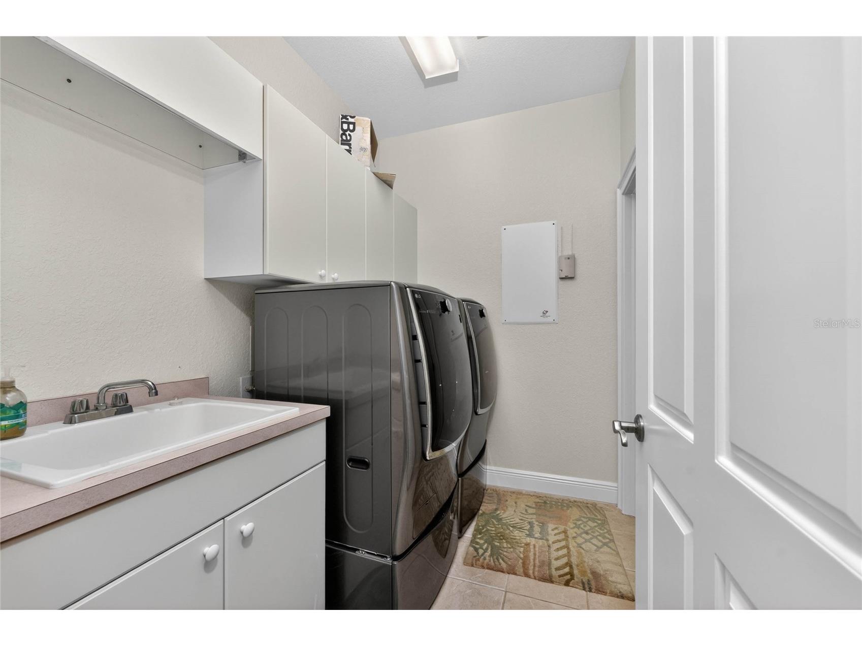 268 Lewis Circle #143 Punta Gorda FL 33950 C7526564 image24
