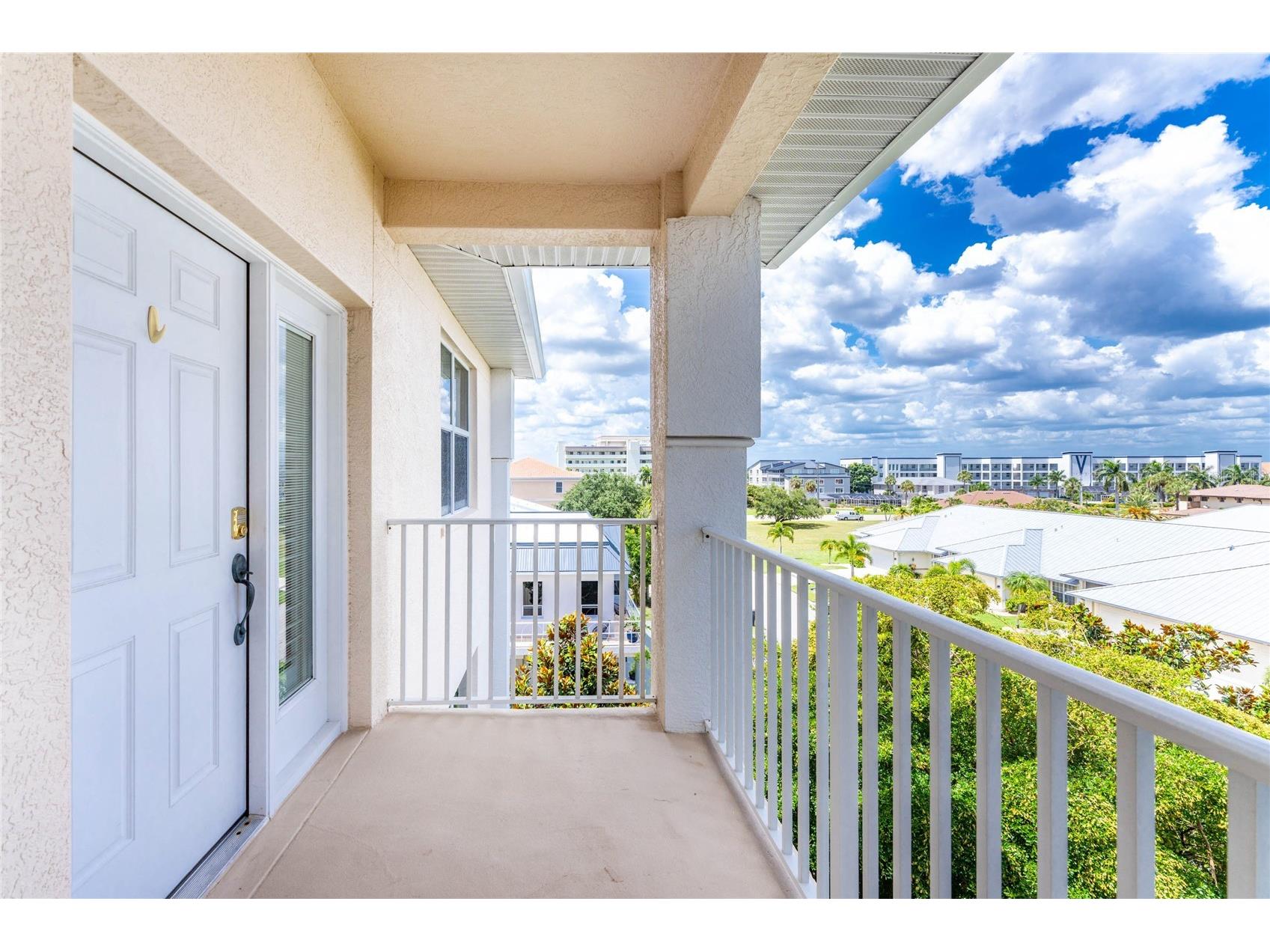 268 Lewis Circle #143 Punta Gorda FL 33950 C7526564 image3