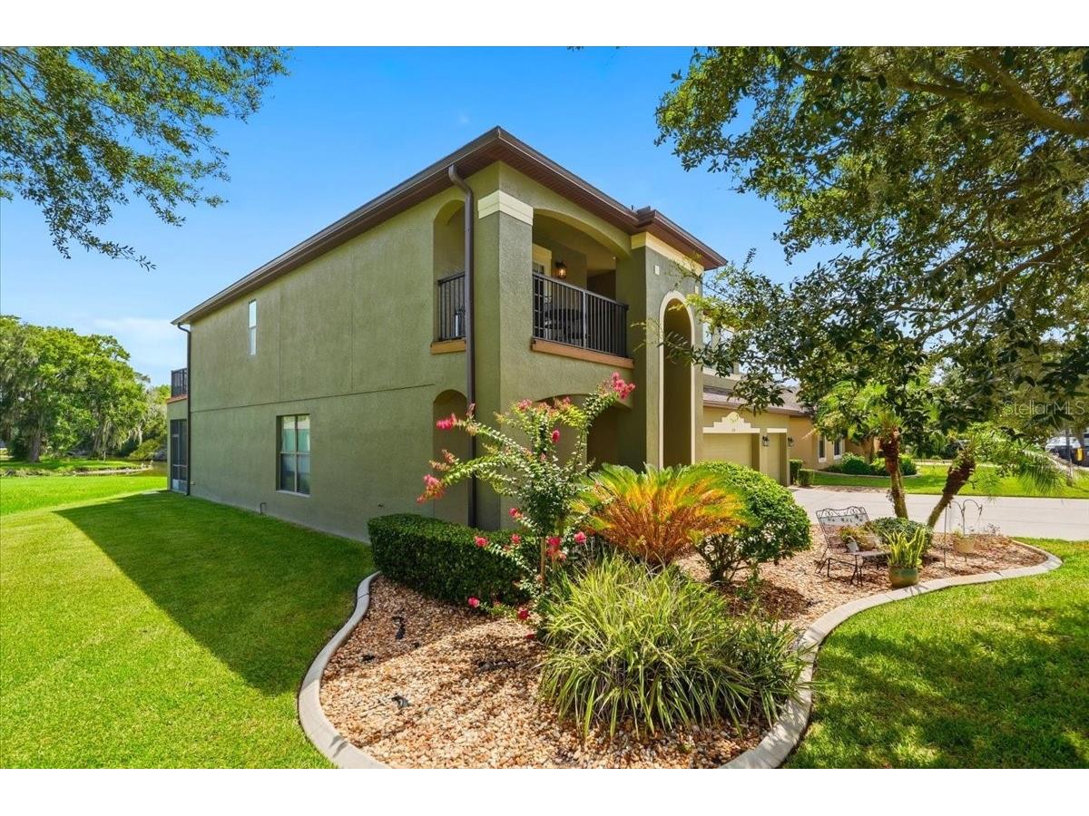268 Oak Landing Lane Mulberry FL 33860 W7887700 image3