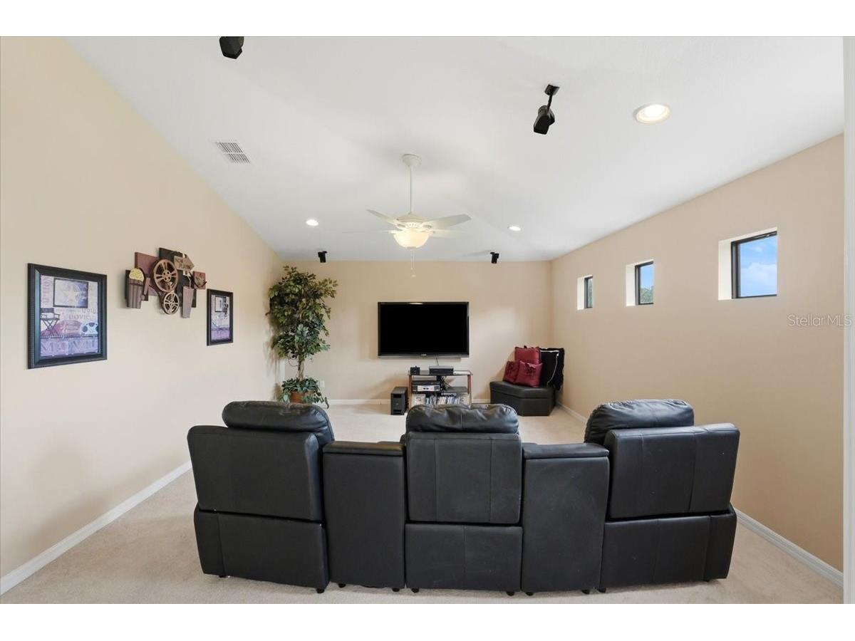 268 Oak Landing Lane Mulberry FL 33860 W7887700 image35