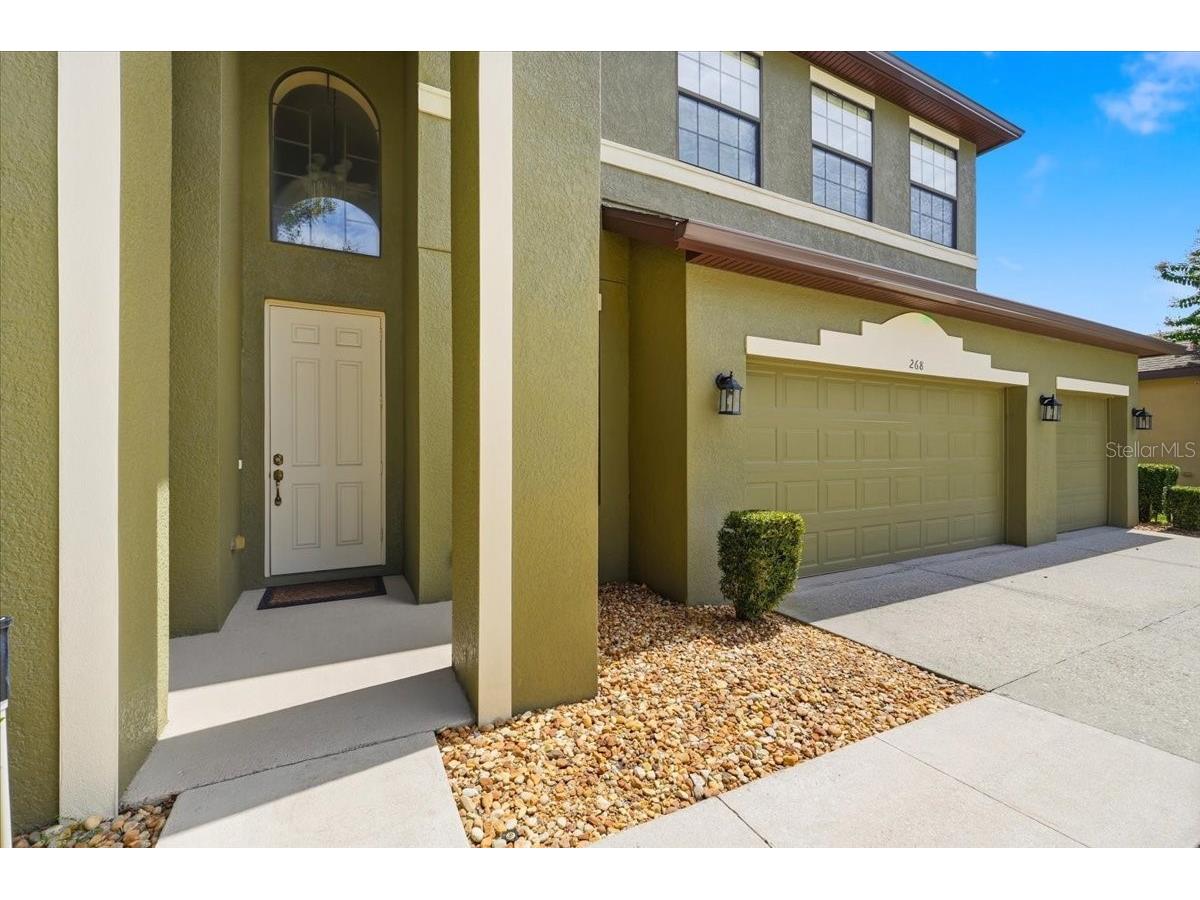 268 Oak Landing Lane Mulberry FL 33860 W7887700 image4