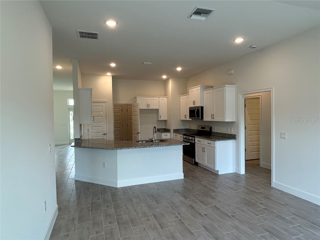 2680 Averland Loop North Port FL 34287 A4636631 image10