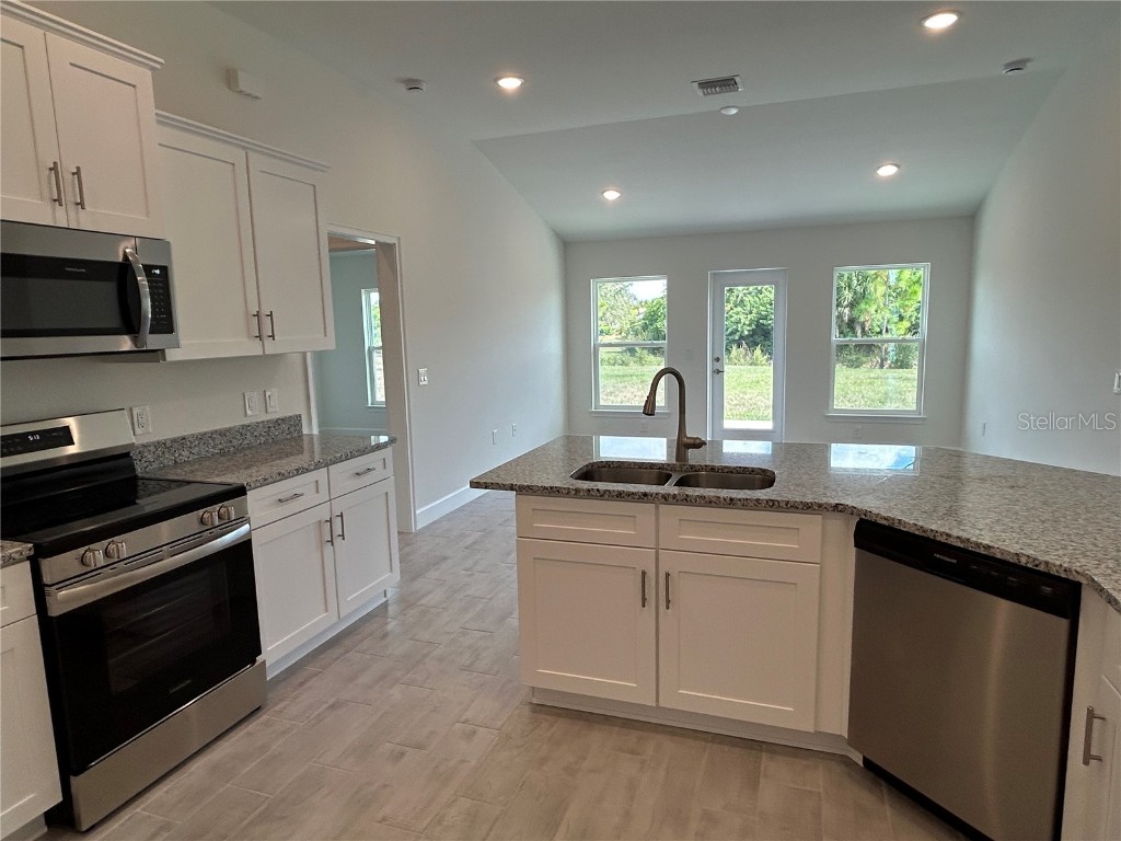 2680 Averland Loop North Port FL 34287 A4636631 image12