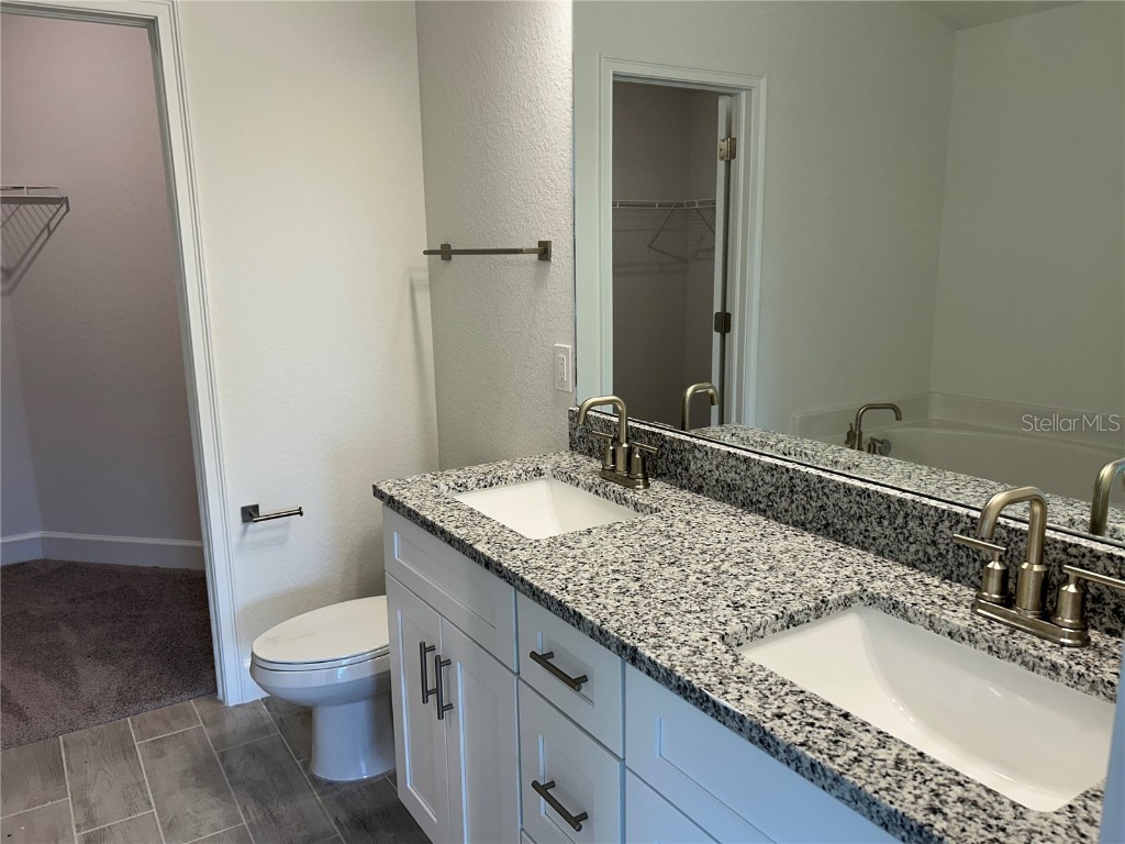 2680 Averland Loop North Port FL 34287 A4636631 image14