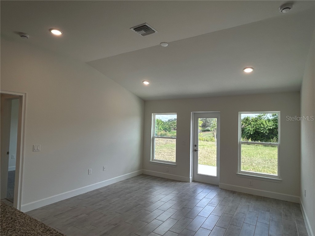 2680 Averland Loop North Port FL 34287 A4636631 image9