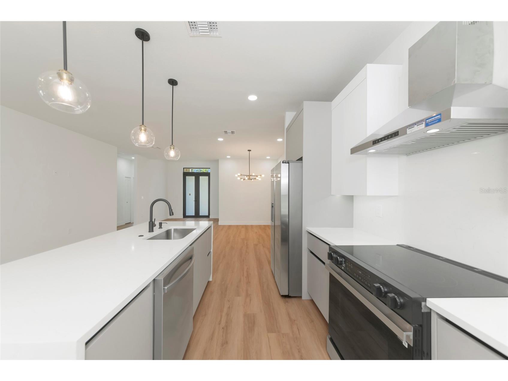 2681 Woodward Avenue North Port FL 34286 A4697953 image10