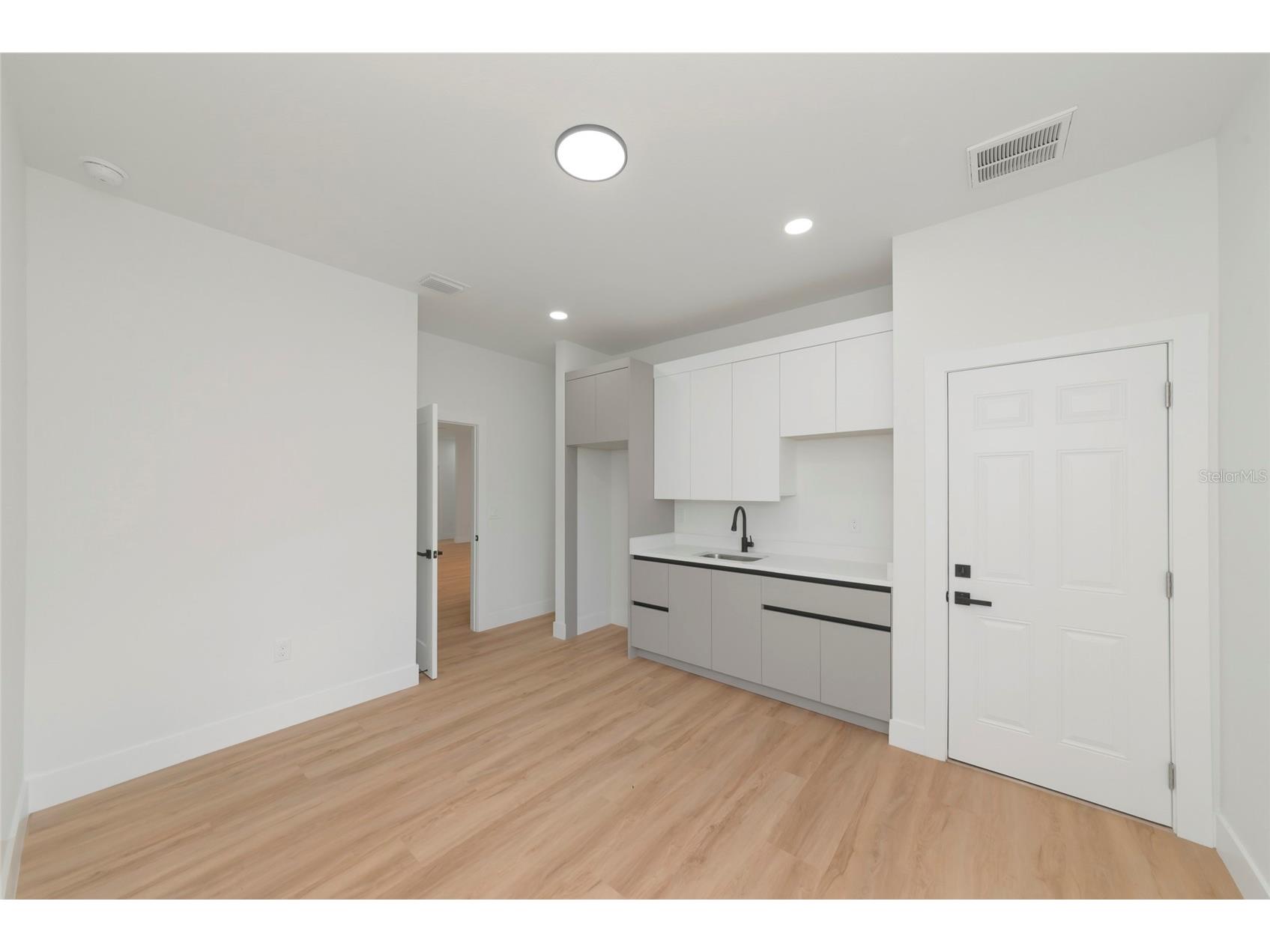 2681 Woodward Avenue North Port FL 34286 A4697953 image28