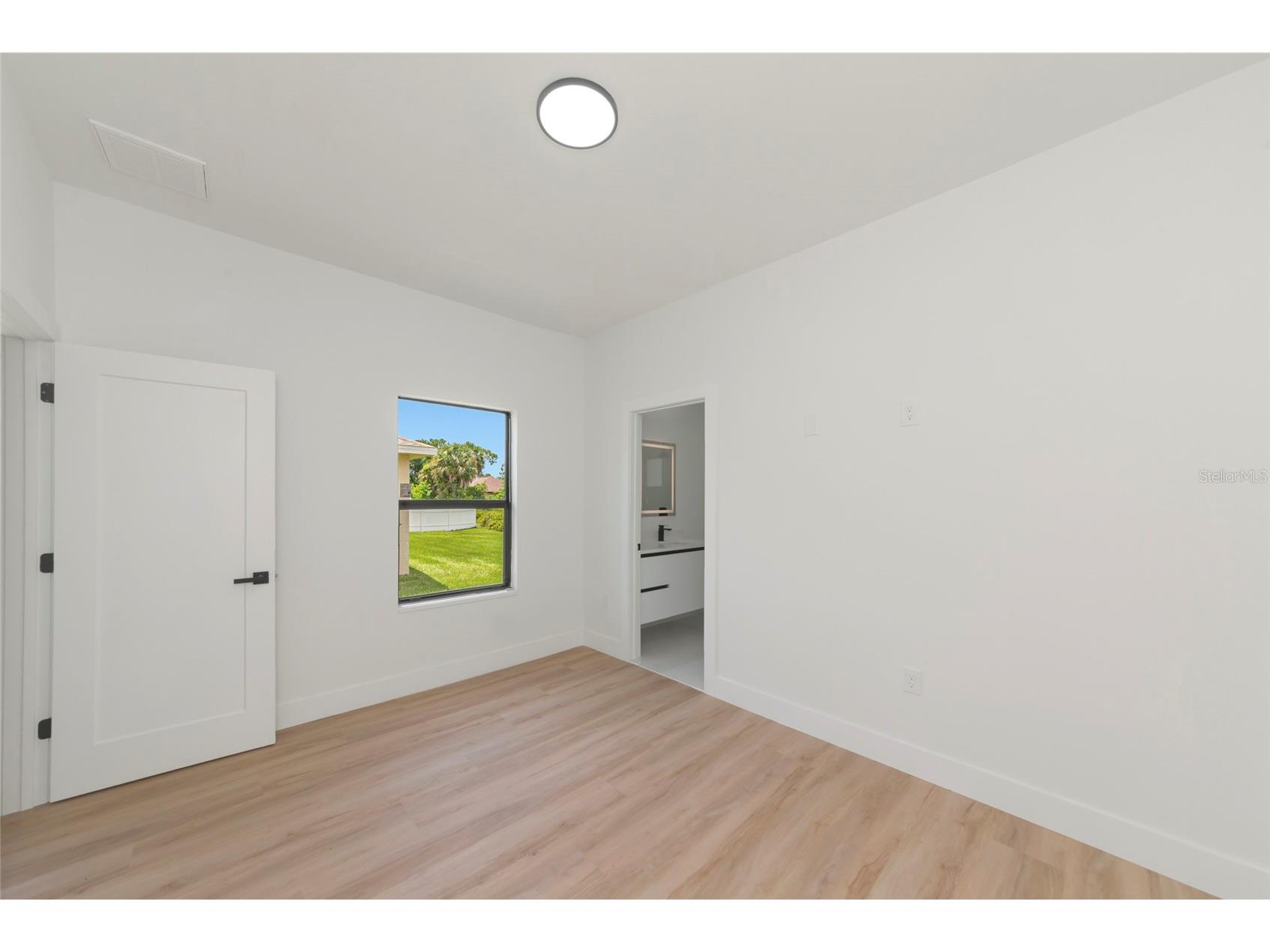 2681 Woodward Avenue North Port FL 34286 A4697953 image32