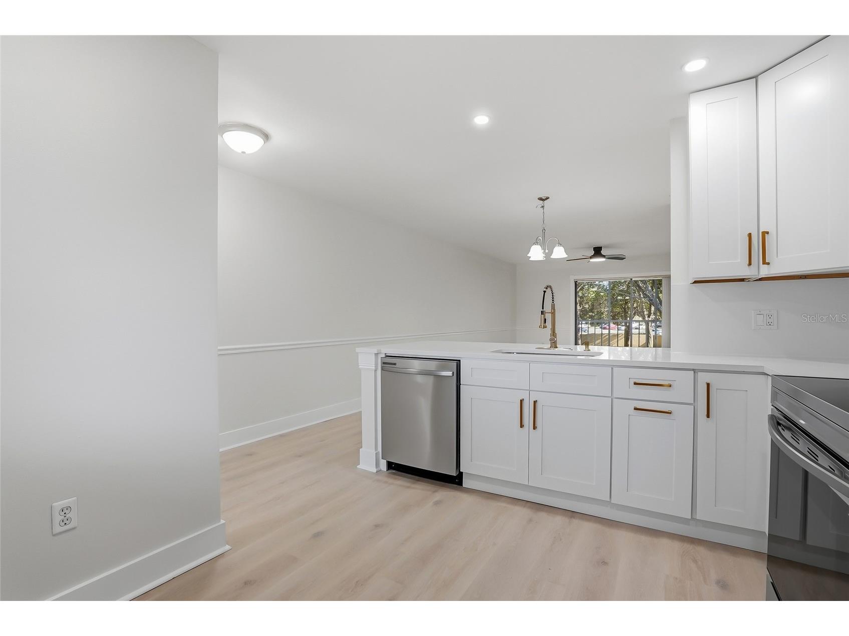 2682 Sabal Springs Circle #204 Clearwater FL 33761 TB8478252 image8