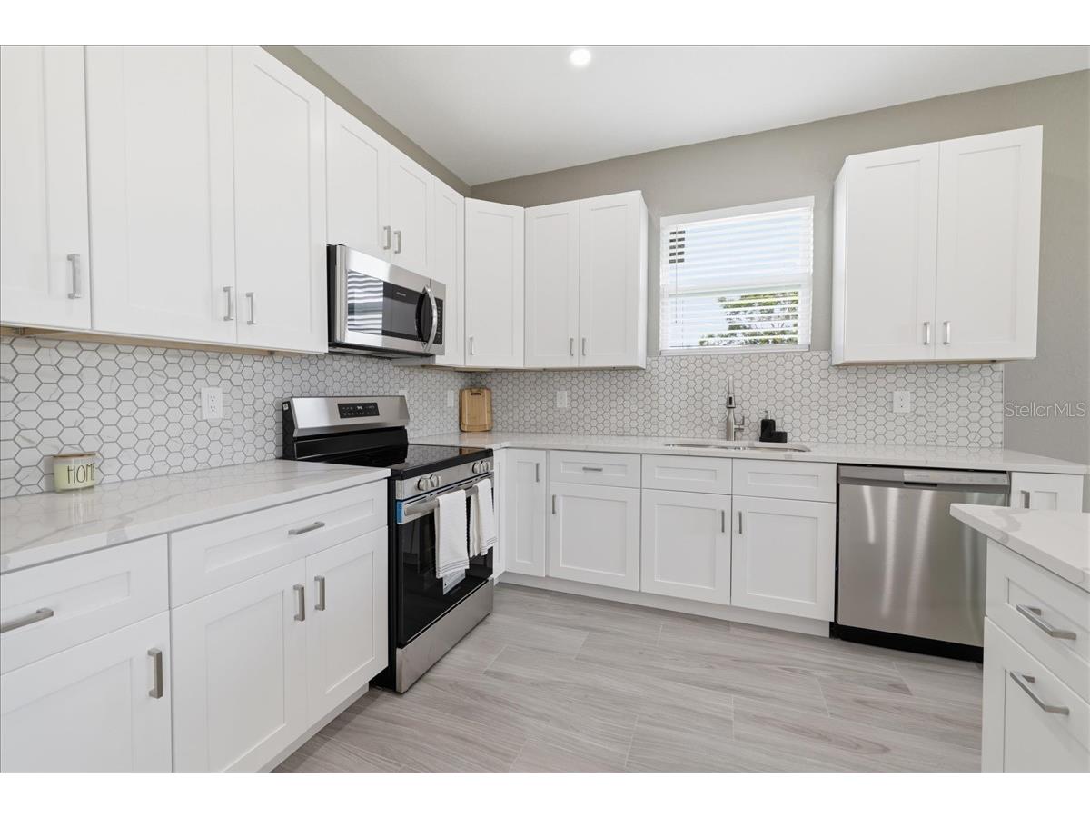 2683 Hopwood Road North Port FL 34287 A4694897 image25