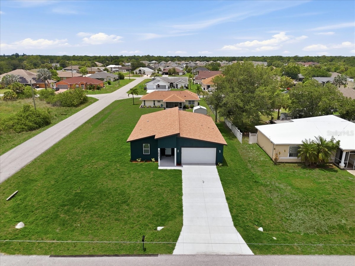 2683 Hopwood Road North Port FL 34287 A4694897 image36