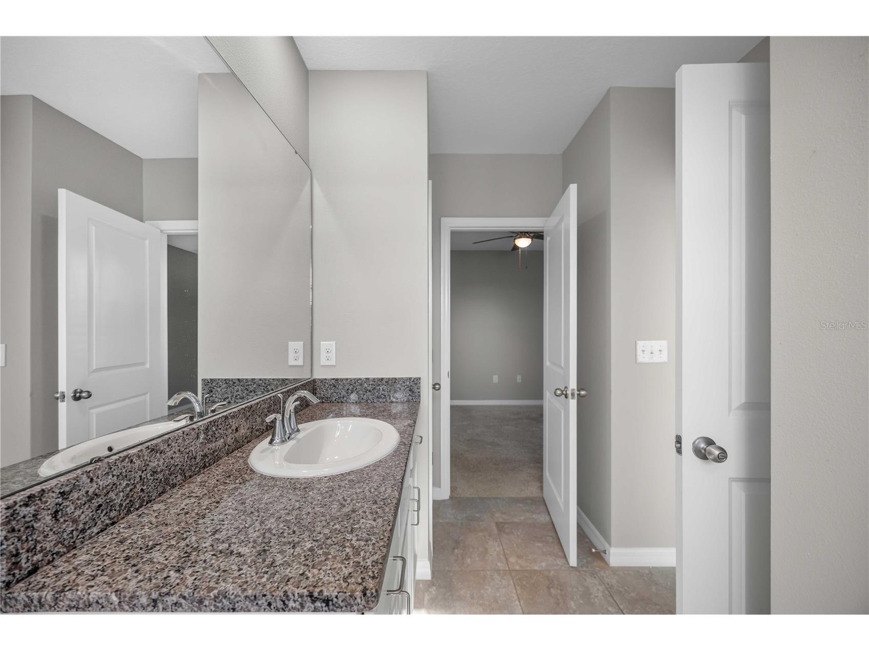 2683 Midnight Pearl Drive Sarasota FL 34240 A4699095 image32