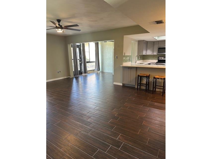 2683 Sabal Springs Circle #101 Clearwater FL 33761 TB8470828 image16