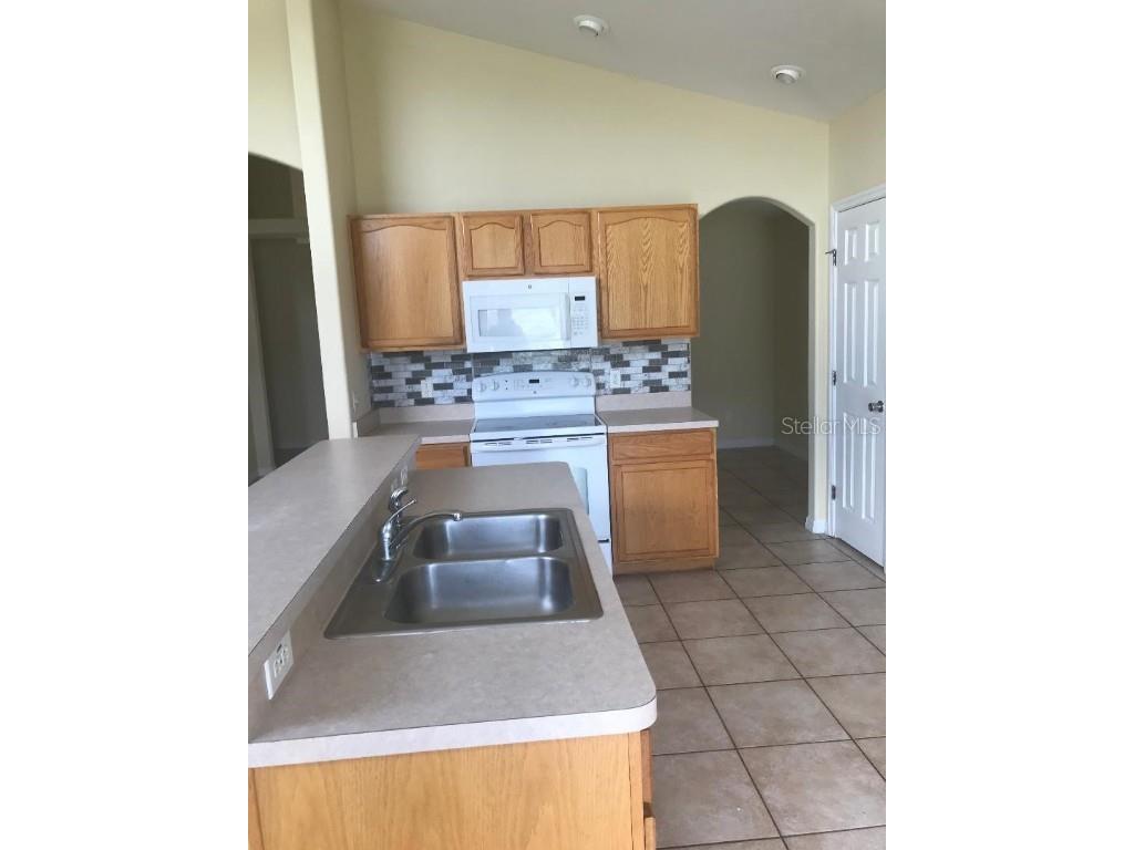 2684 Porter Street Lakeland FL 33810 L4956318 image2