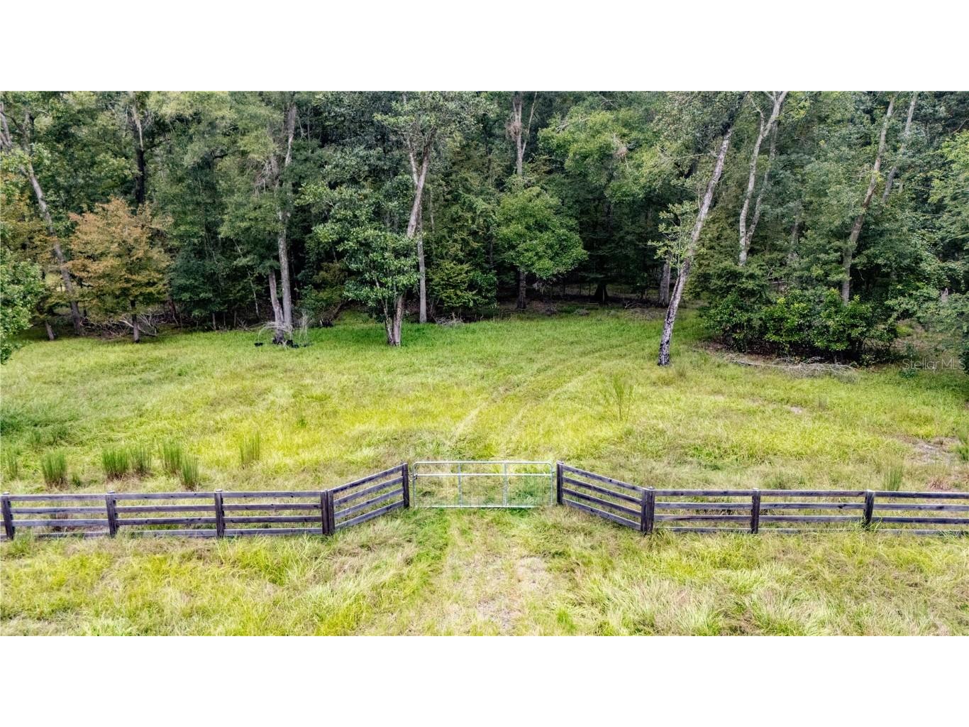 26840 NW 206th Place High Springs FL 32643 - SANTA FE RIVER GC533748 image3