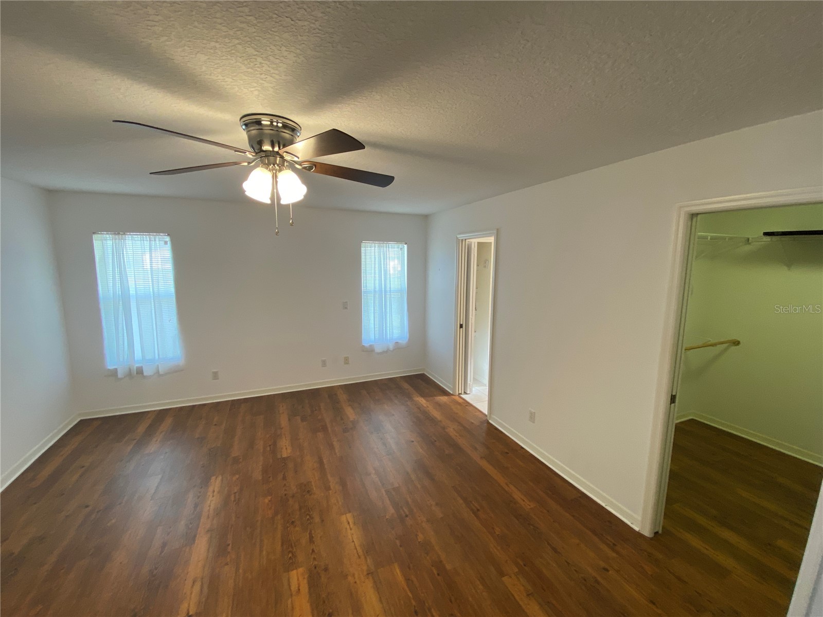 26840 Racquet Circle Leesburg FL 34748 G5112250 image10
