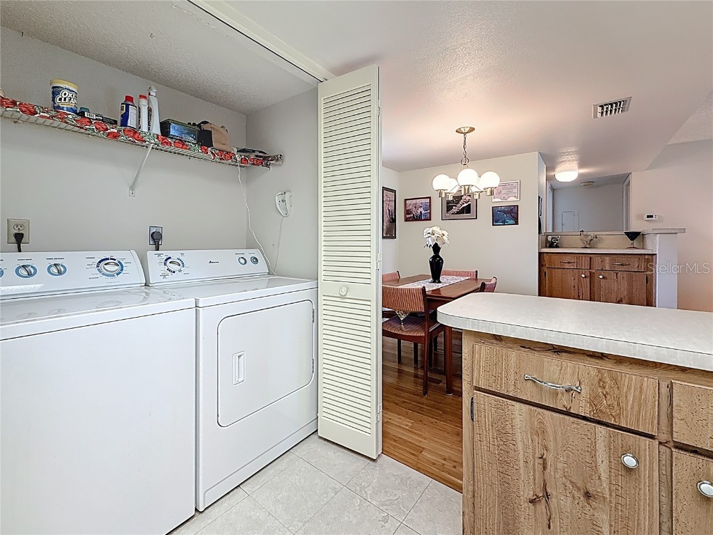 2685 Sabal Springs Circle #201 Clearwater FL 33761 TB8374138 image14