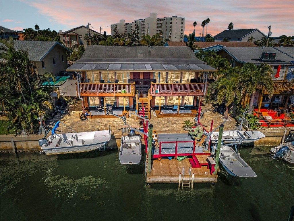 2685 St Josephs Drive E Dunedin FL 34698 TB8427364 image1