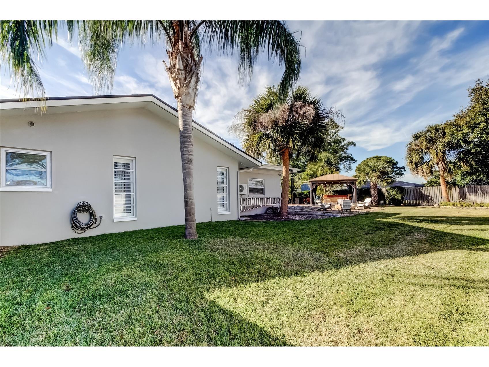 2686 Clubhouse Drive S Clearwater FL 33761 TB8468486 image14