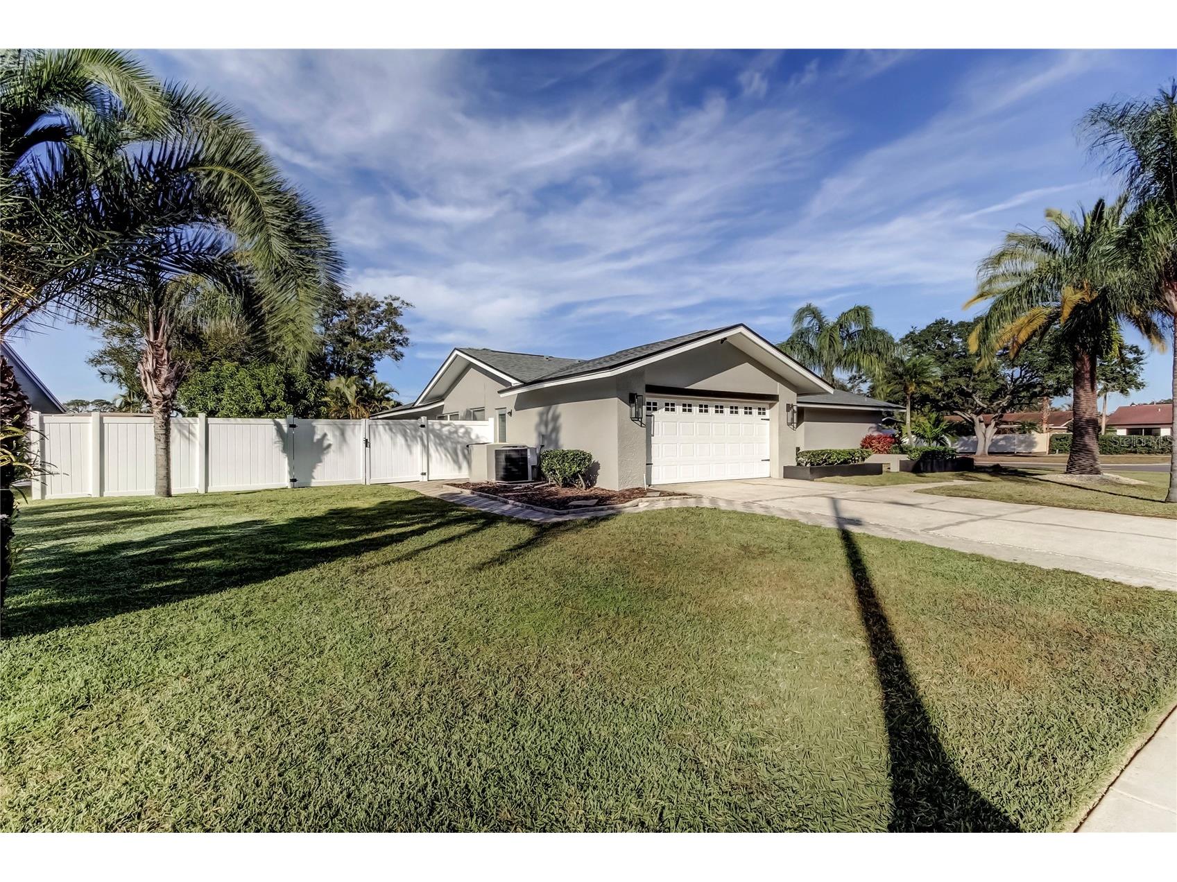 2686 Clubhouse Drive S Clearwater FL 33761 TB8468486 image16