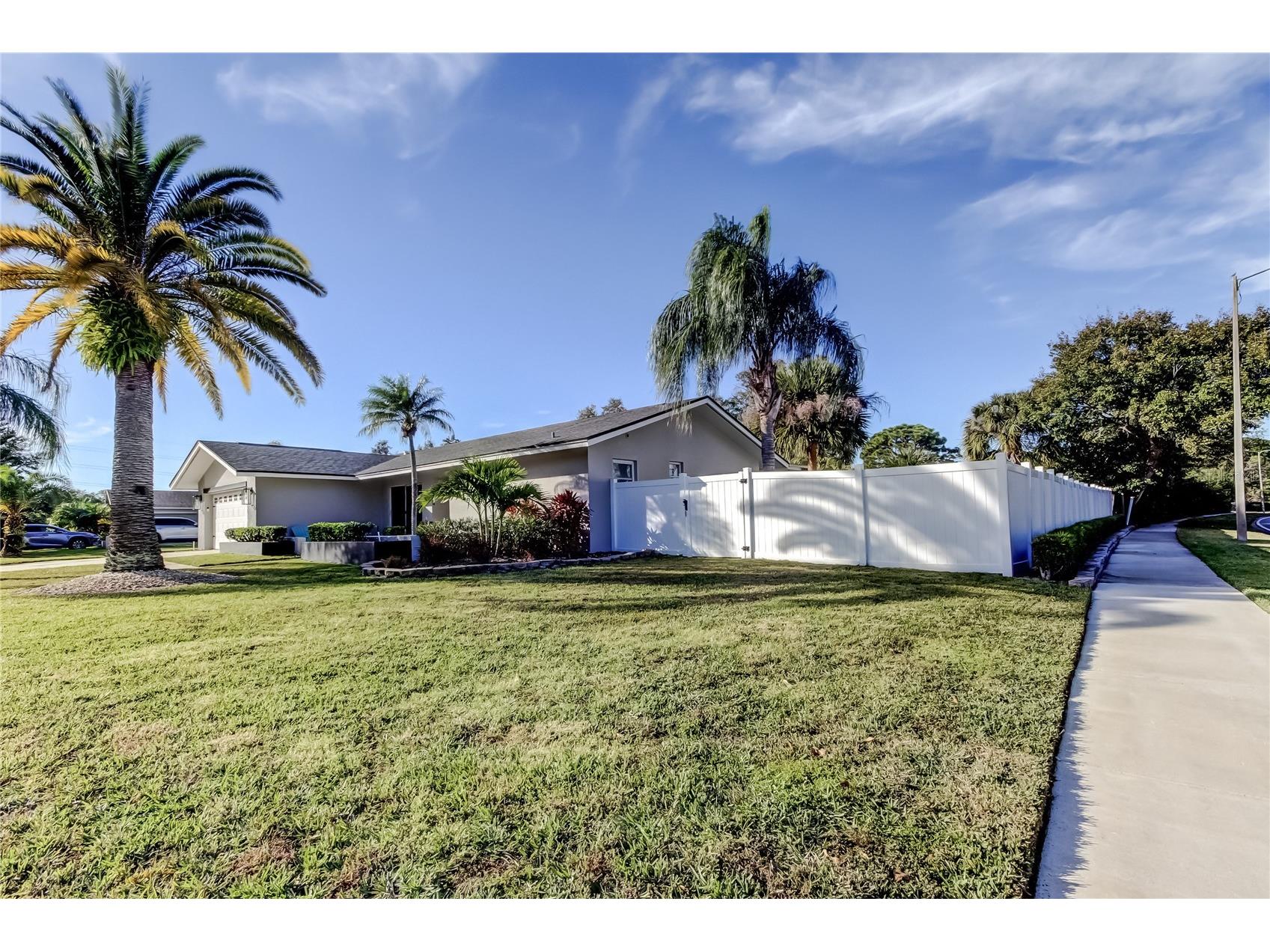 2686 Clubhouse Drive S Clearwater FL 33761 TB8468486 image41