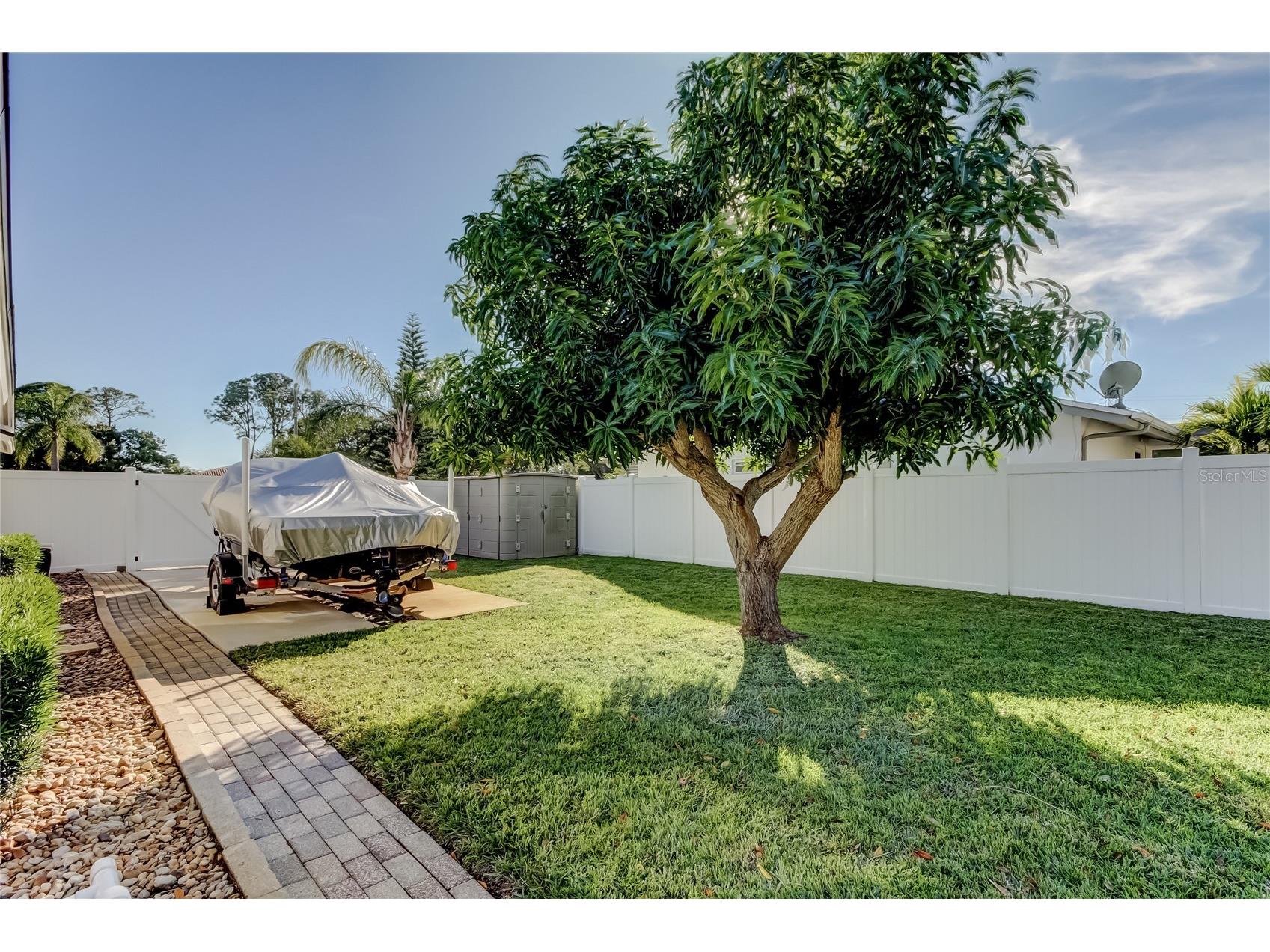 2686 Clubhouse Drive S Clearwater FL 33761 TB8468486 image43