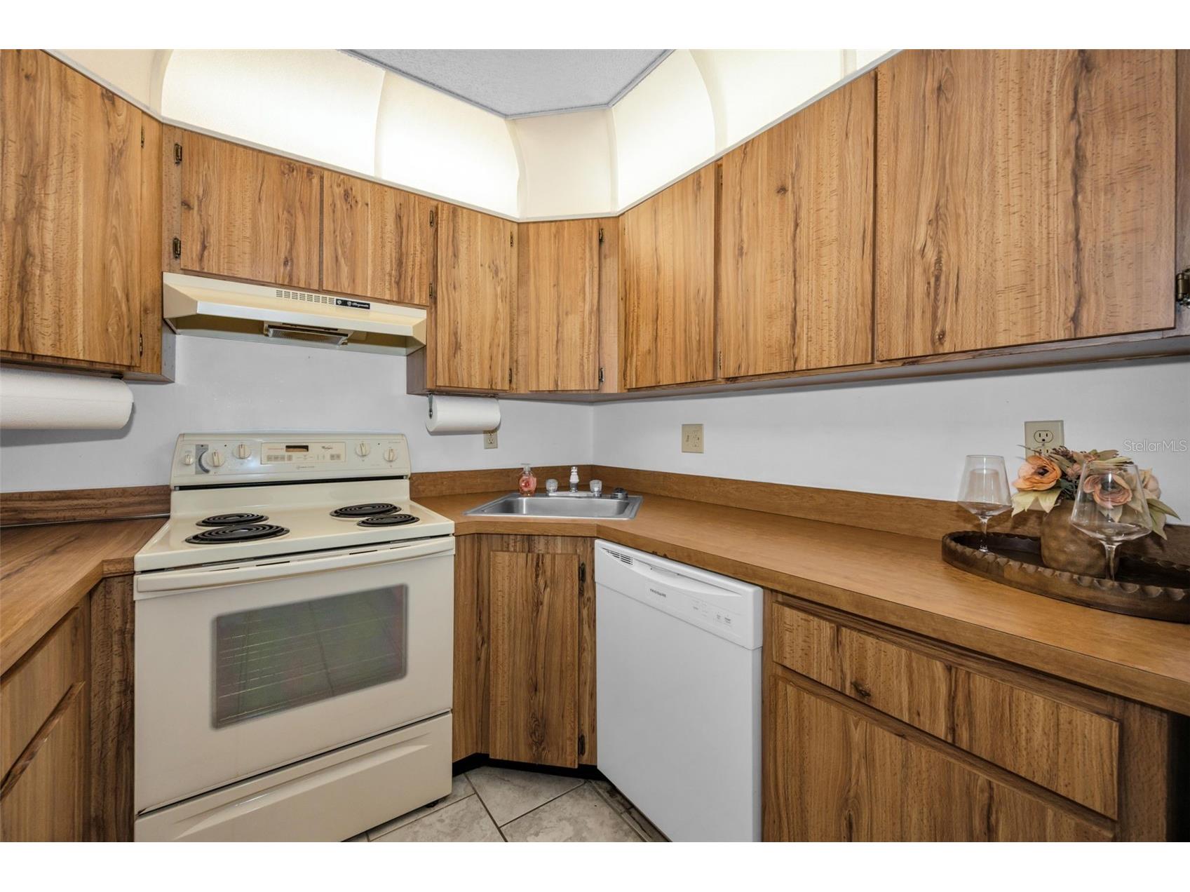2687 Pine Ridge Way S #B2 Palm Harbor FL 34684 TB8514012 image14